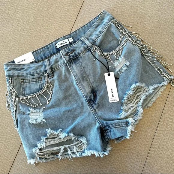 RUE21 EMBELLISHED BLING RHINESTONE SHORTS - Picture 2 of 13